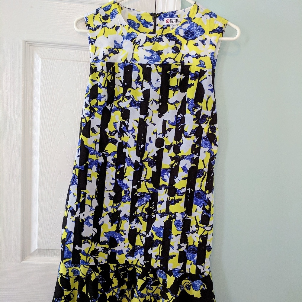 Floral bold dress
